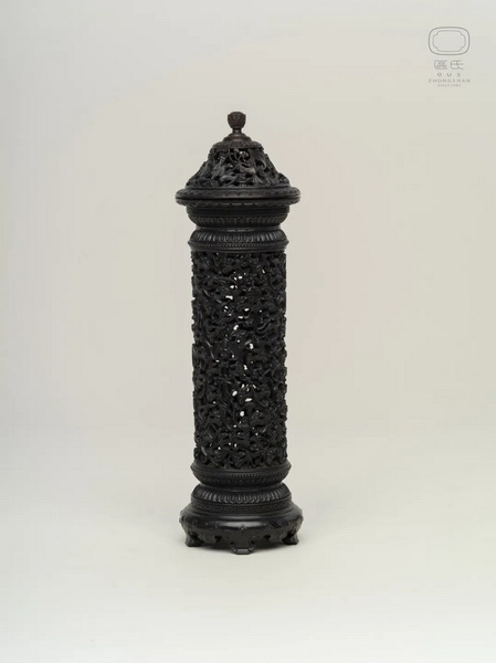 區(qū)氏家具 香筒 小葉紫檀 長:86cm 寬:42cm 高:86cm Zitan Incense apparatus 區(qū)氏家具 香筒 小葉紫檀 長:86cm 寬:42cm 高:86cm Zitan Incense apparatus