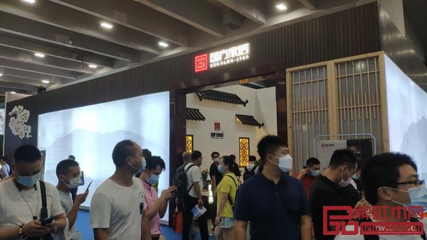 國方家居中式原木整裝展位強勢吸睛 國方家居中式原木整裝展位強勢吸睛