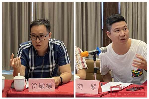 雄業(yè)·本木上造營(yíng)銷總監(jiān)符敏捷(左)與古木印象副總經(jīng)理劉聰(右)從市場(chǎng)角度分析中山產(chǎn)區(qū)現(xiàn)狀 雄業(yè)·本木上造營(yíng)銷總監(jiān)符敏捷(左)與古木印象副總經(jīng)理劉聰(右)從市場(chǎng)角度分析中山產(chǎn)區(qū)現(xiàn)狀