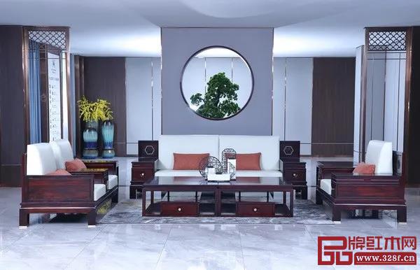 興成紅木旗下品牌“閱見”迎來了福建泉州專賣店的正式開業(yè) 興成紅木旗下品牌“閱見”迎來了福建泉州專賣店的正式開業(yè)