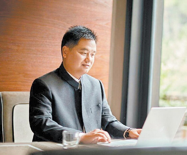 中信紅木董事長李忠信：初心不改，逐夢前行
