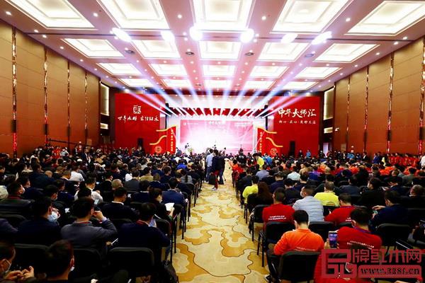 2020年全國行業職業技能競賽——第四屆全國家具職業技能競賽總決賽在浙江東陽舉行 2020年全國行業職業技能競賽——第四屆全國家具職業技能競賽總決賽在浙江東陽舉行