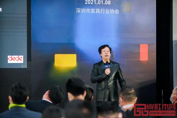 深圳家具研究開發院院長 許柏鳴 深圳家具研究開發院院長 許柏鳴