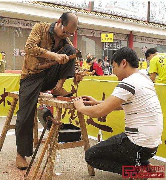圖片來(lái)源:南方都市報(bào) 圖片來(lái)源:南方都市報(bào)