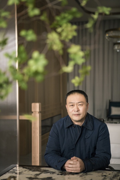 恒達木業(yè)董事長兼總設(shè)計師陳國良 恒達木業(yè)董事長兼總設(shè)計師陳國良