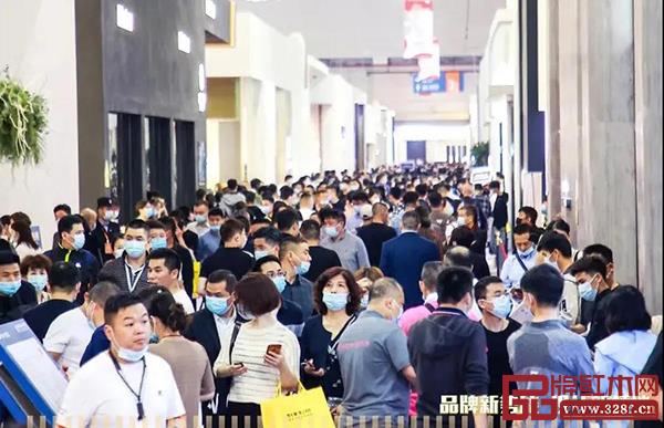 家具展涌現(xiàn)越來越多定制家具企業(yè)