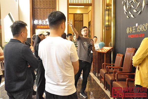 卓木王項目總監朱智杰分享《店園融合》課程