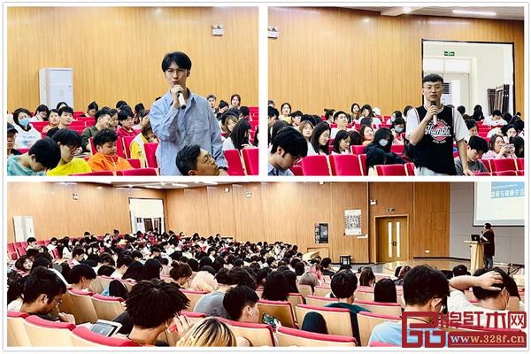每一次的高校宣講都吸引了眾多學子的積極參與
