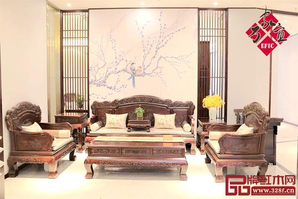 萬家宜用心研發精品紅酸枝家具 萬家宜用心研發精品紅酸枝家具