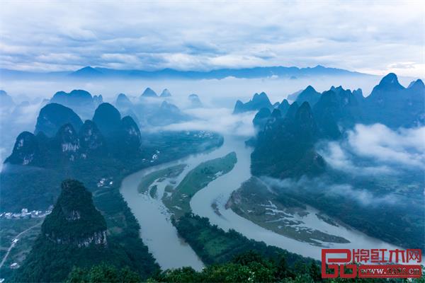 夏令時新,水秀山明 夏令時新,水秀山明