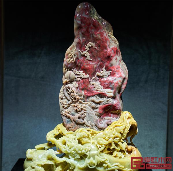 從古至今,名人雅士皆對庭院情有獨(dú)鐘,庭院也成了他們的精神歸宿。 從古至今,名人雅士皆對庭院情有獨(dú)鐘,庭院也成了他們的精神歸宿。