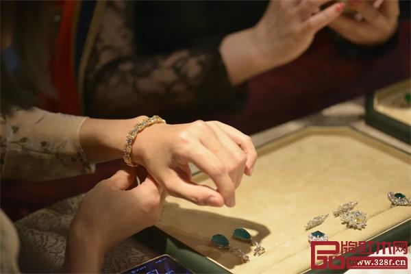 當(dāng)代藝術(shù)家具|泰和園:藝術(shù)跨界 回歸生活 當(dāng)代藝術(shù)家具|泰和園:藝術(shù)跨界 回歸生活