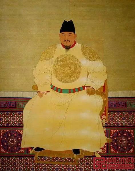 明·開國皇帝朱元璋的肖像畫,手扶椅圈鱔魚頭位置,倚靠自然,顯赫莊重 明·開國皇帝朱元璋的肖像畫,手扶椅圈鱔魚頭位置,倚靠自然,顯赫莊重