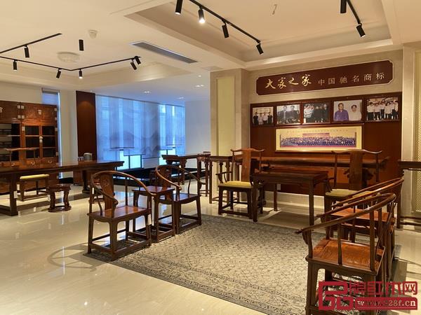 大家之家·中國工藝美術大師林慶財黃花梨珍藏館