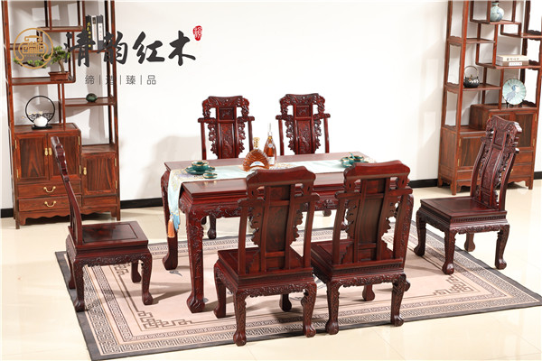 餐桌什么材質比較好？巴里黃檀紅木餐桌怎么樣？
