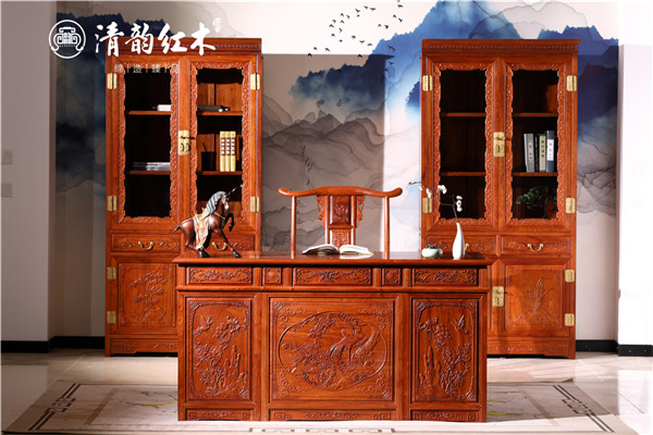 東陽買紅木書桌哪家好？清韻紅木緬甸花梨家具怎么樣？