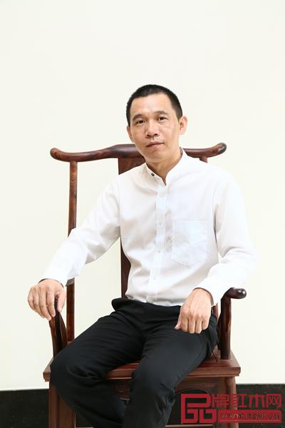中國傳統工藝大師、波記家具董事長伍建波 中國傳統工藝大師、波記家具董事長伍建波