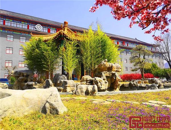 巧奪天工紅木傳世之家 | 俯仰之間皆風(fēng)景 邀您共賞“花園式工廠”