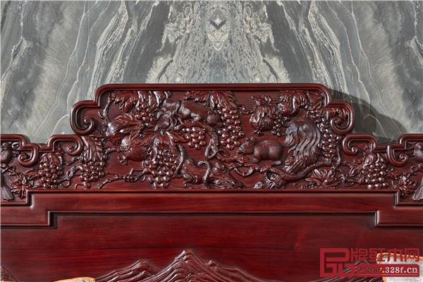 紅酸枝家具