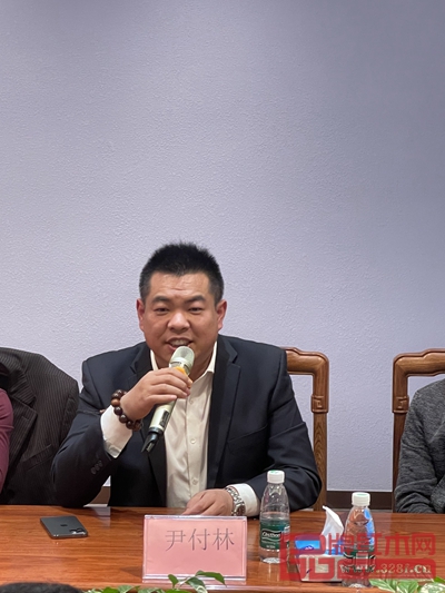 廣作紅木研究院院長尹付林發言 廣作紅木研究院院長尹付林發言