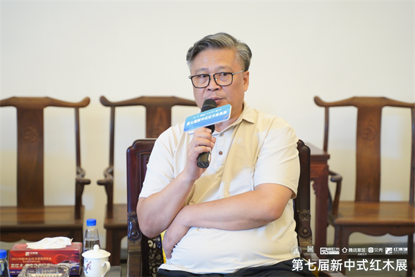 中山市紅木家具行業(yè)協(xié)會(huì)會(huì)長(zhǎng)林志洪發(fā) 中山市紅木家具行業(yè)協(xié)會(huì)會(huì)長(zhǎng)林志洪發(fā)
