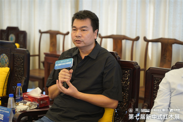 順德職業技術學院設計學院副院長干瓏在新中式論壇沙龍中發表觀點 順德職業技術學院設計學院副院長干瓏在新中式論壇沙龍中發表觀點