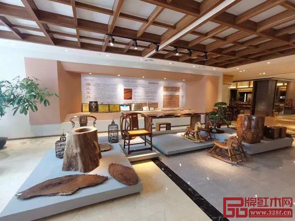 雄業家具空中花園展廳現場展示圖