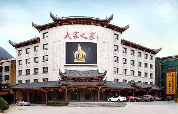 傳承千年文化，大家之家用紅木藝術品照亮中國傳統文化