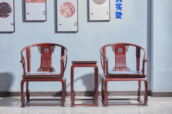 大門戶紅木：貨真價實的巴里黃檀制造商廠家
