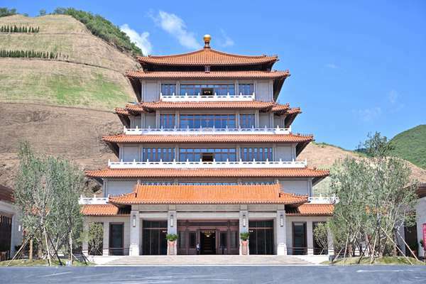 國(guó)方家居丨2024年新年賀詞矚目點(diǎn)：國(guó)家版本館文脈賡續(xù)，激發(fā)民族自信！