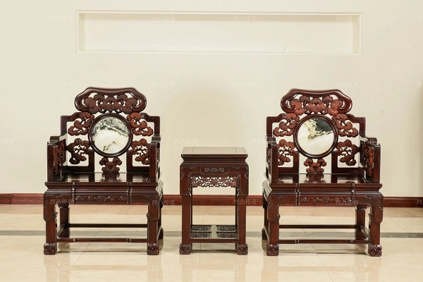 凹凸傳奇：買高端紅木家具，看看這篇選購攻略再決定！