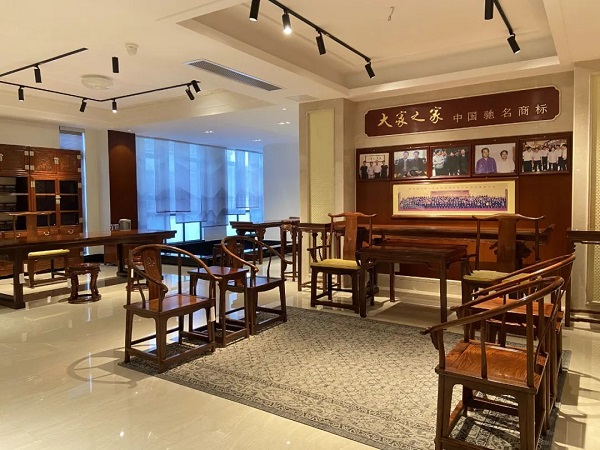 珍稀之木，價值連城，大家之家海南黃花梨家具