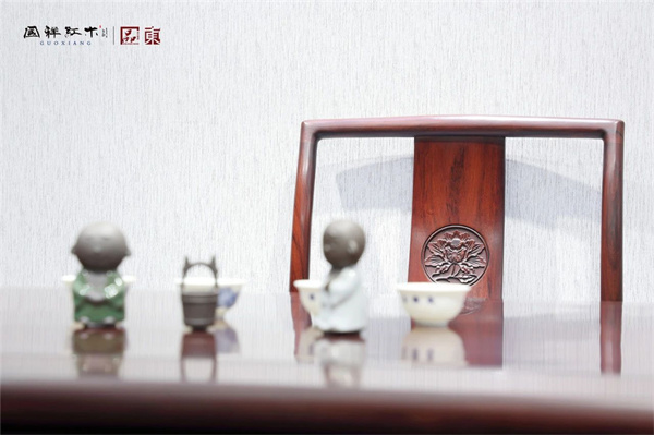 緬甸花梨名牌廠家國祥紅木：為什么喜歡紅木家具的人更容易成功？
