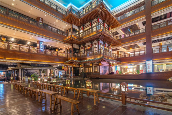 國家級4A旅游景區(qū)的紅博城為展會主會場 國家級4A旅游景區(qū)的紅博城為展會主會場