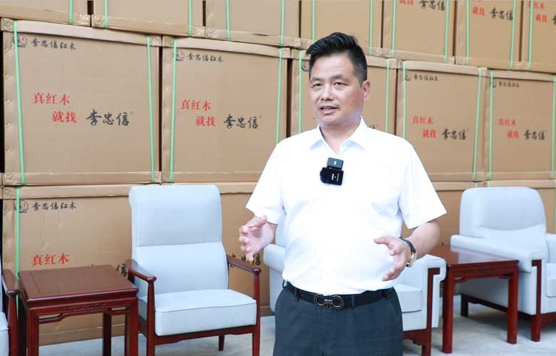 李忠信：五度進駐人民大會堂，是實力與榮譽的璀璨徽章