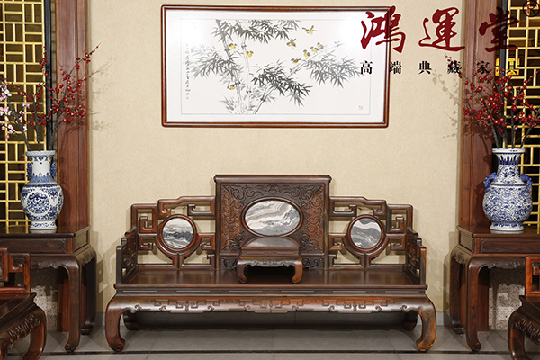 中山大紅酸枝知名廠家|鴻運堂讓家充滿藝術氣息