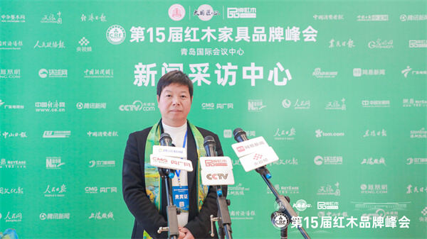 六木臻品董事長郭國陽接受媒體采訪 六木臻品董事長郭國陽接受媒體采訪