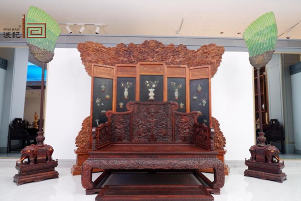 揭秘波記紫檀館：為何只做正宗的小葉紫檀（學名檀香紫檀）？