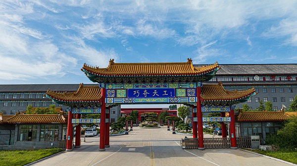 巧奪天工紅木為什么價格高反而賣得好？